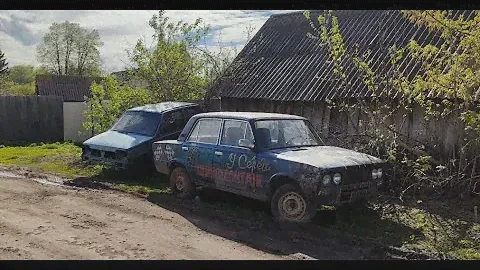 Купили на разборе две ВАЗ 2106 за 100 тысяч рублей. Как заработать на вёдрах?