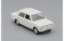 Волжский 2101 Жигули, Автолегенды СССР 25, белый