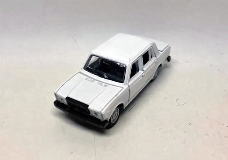 ВАЗ-2107 "Жигули"-0